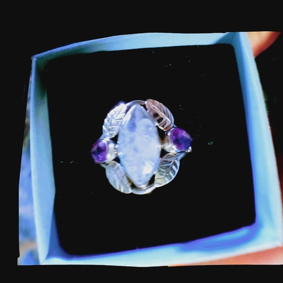 Moonstone & Amethyst Ring - Picture 1 of 4